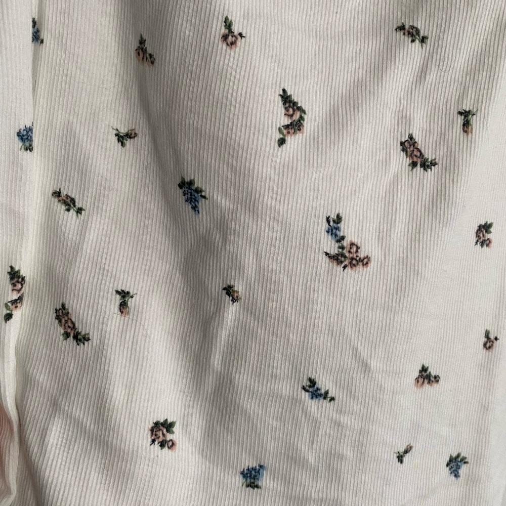 Levi’s Butterfly Tanktop - Picture 3 of 5